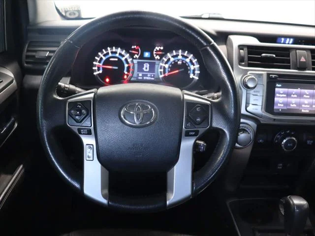 Used 2019 White Toyota SR5 image 9