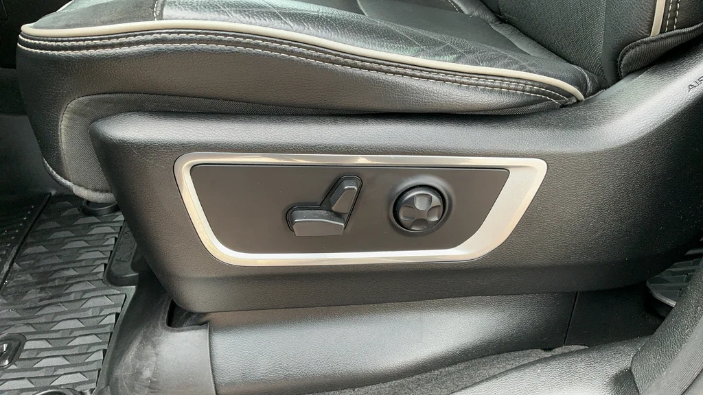Used 2021 Gray Ram Laramie image 19