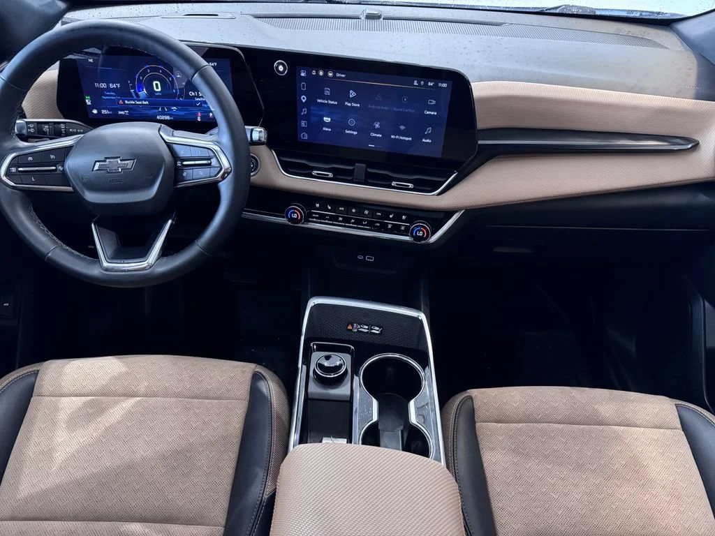 2025 Chevrolet Equinox ACTIV - Photo 11