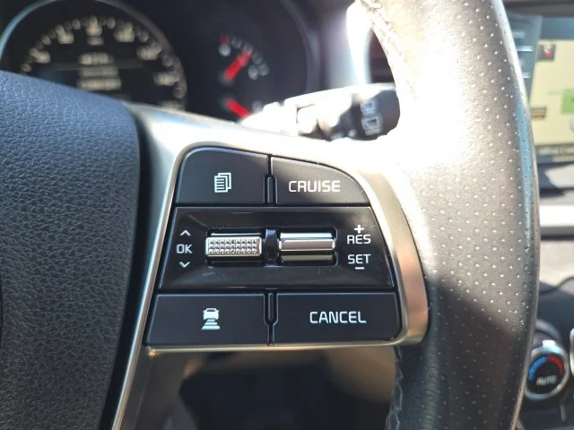 Used 2019 Silver Kia SX image 34