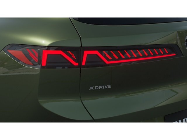 New 2027 Grey Pine Metallic BMW  image 8