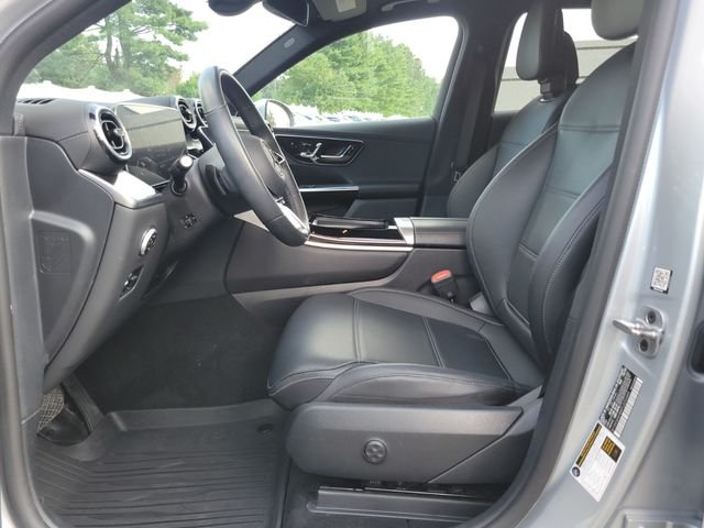 Used 2023 Silver Mercedes-Benz GLC 300 image 19