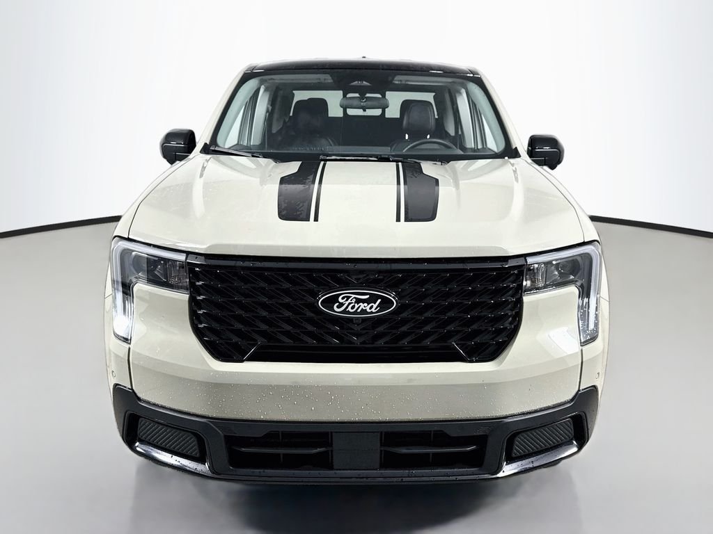 Used 2025 Sand Ford Lariat image 2