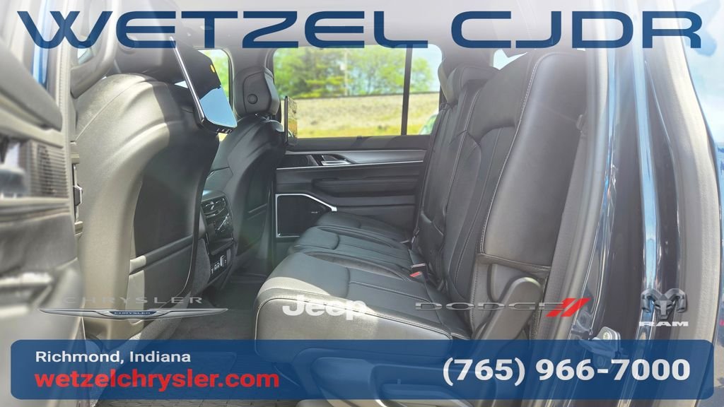 New 2026 Fathom Blue Pearl-Coat Exterior Paint (Late Availability) Jeep Limited Altitude image 36