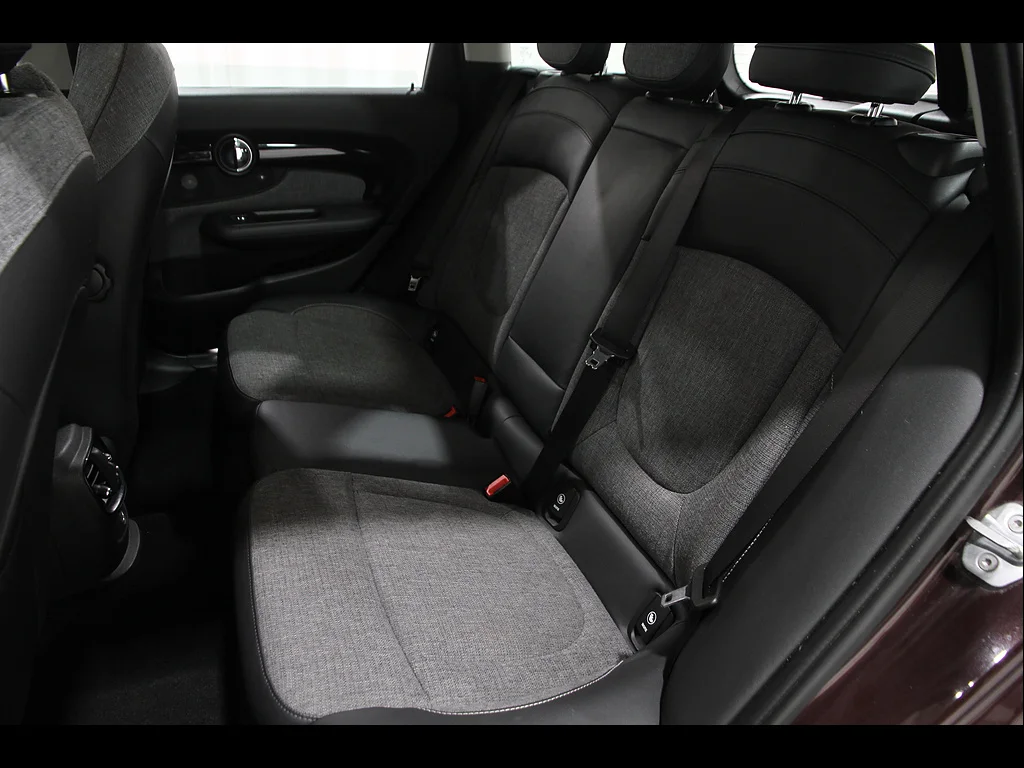 Used 2016 PURE BURGUNDY MINI  image 16