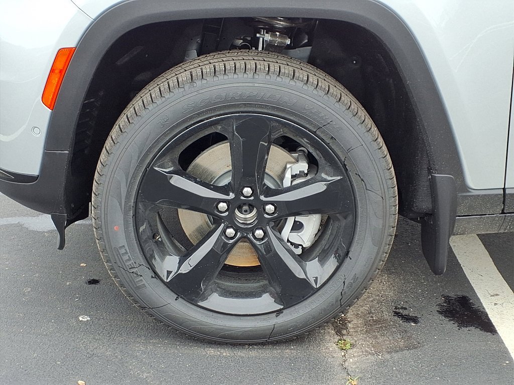 2025 Jeep Grand Cherokee L Limited - Photo 22