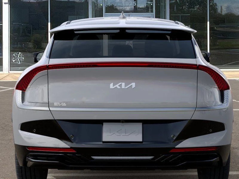 New 2026 Wolf Gray Kia Light image 13