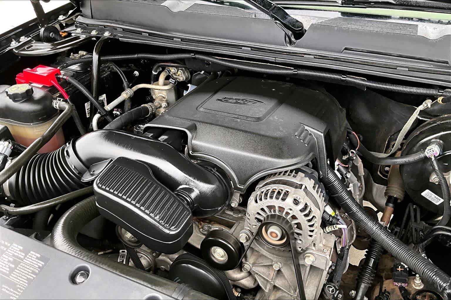 Used 2013 Black Chevrolet LT image 31