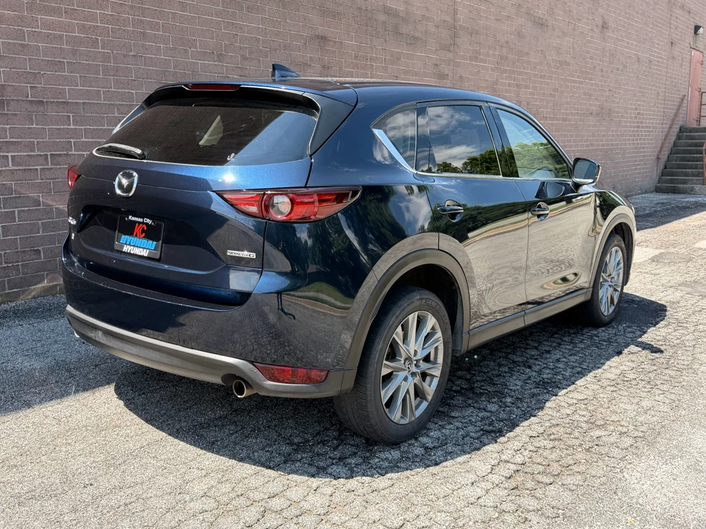 Used 2021 Deep Crystal Blue Mica Mazda Grand Touring image 6