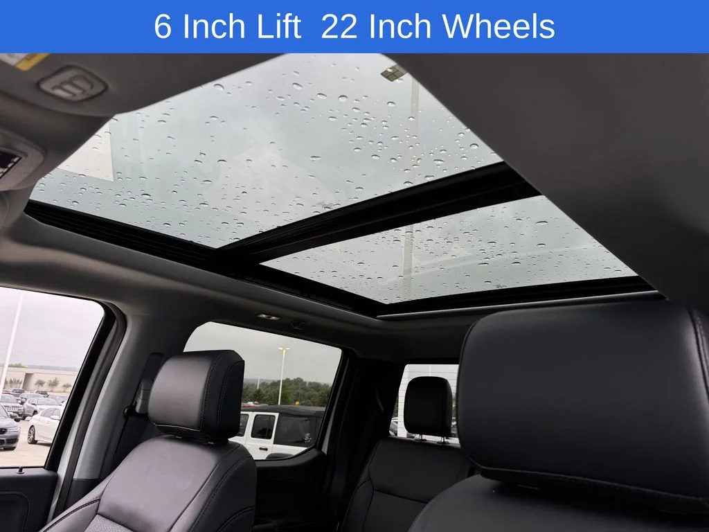 Used 2025 White Ford Lariat image 26