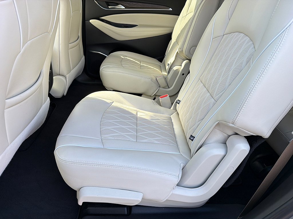 Used 2024 Moonstone Gray Metallic Buick Avenir image 9