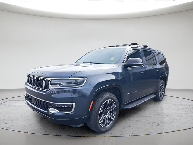 2023 Jeep Wagoneer Base
