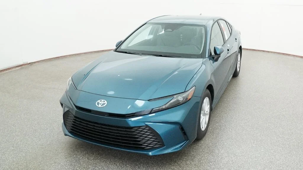 New 2026 Ocean Gem Toyota LE image 21