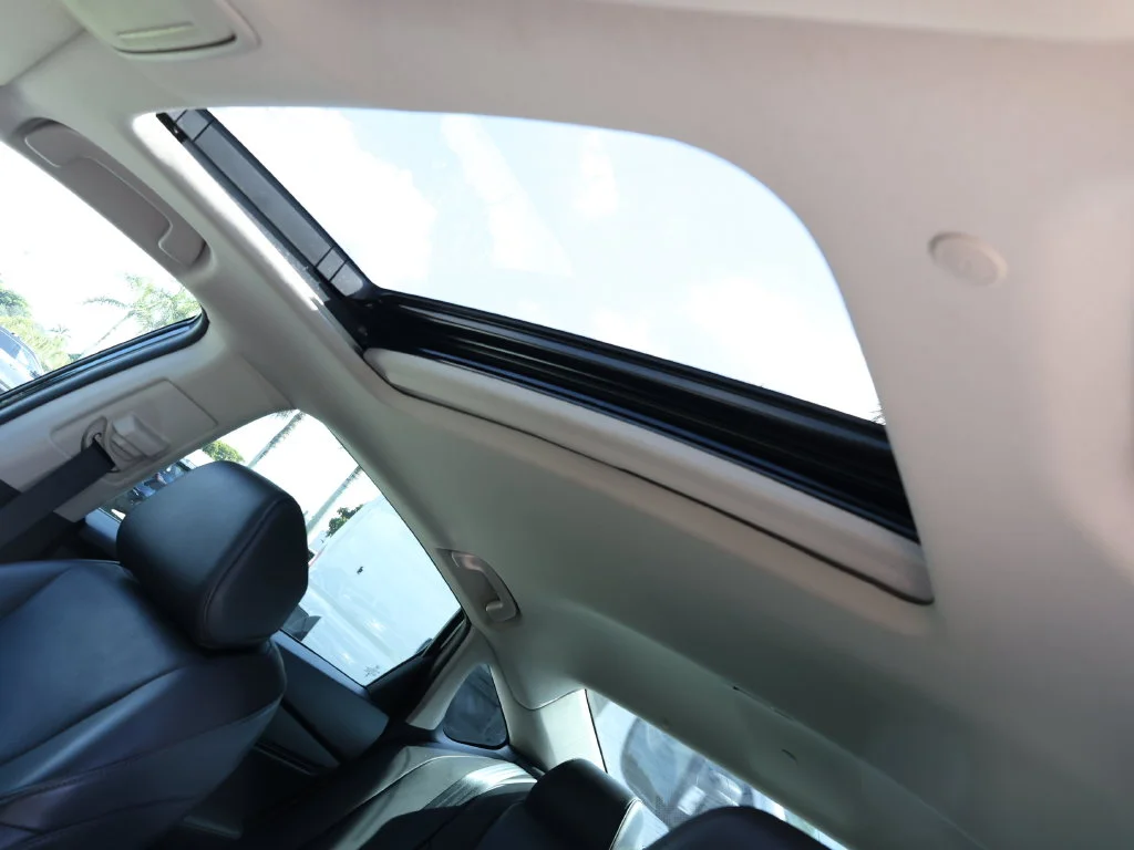 Used 2024 Black Honda Touring image 17