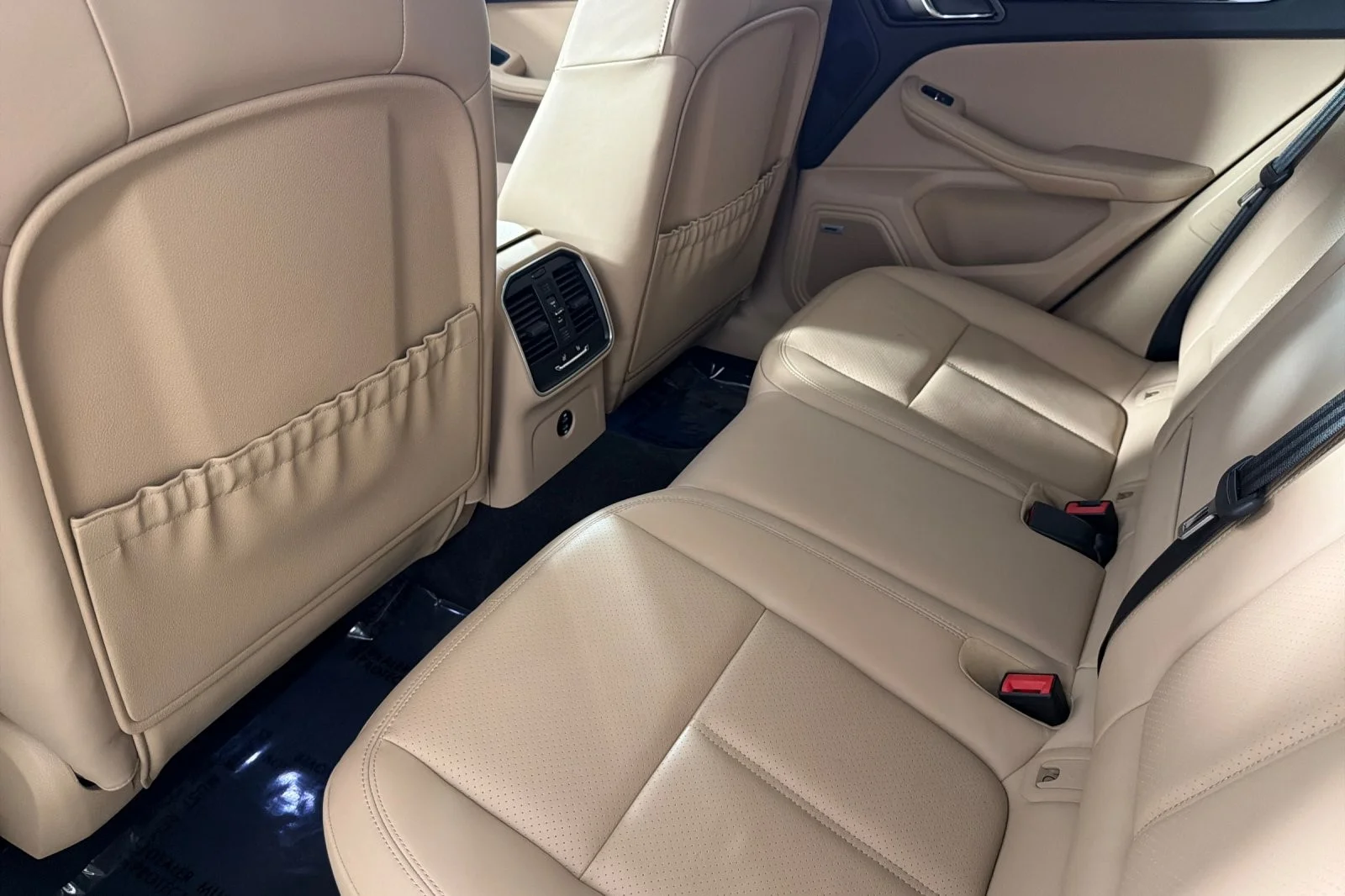Used 2023 BLUE Porsche  image 11