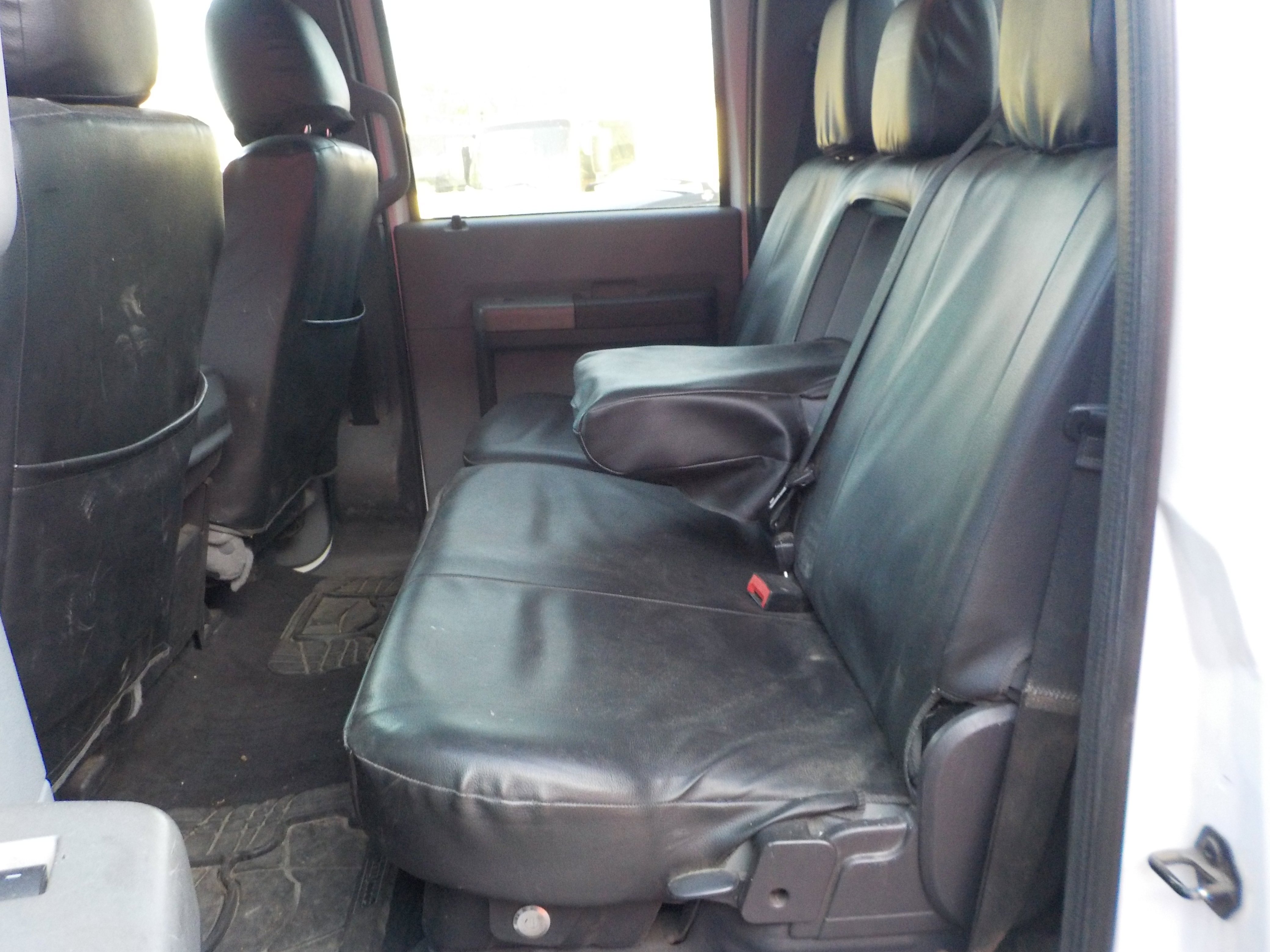 2016 Ford F-550 - Photo 11