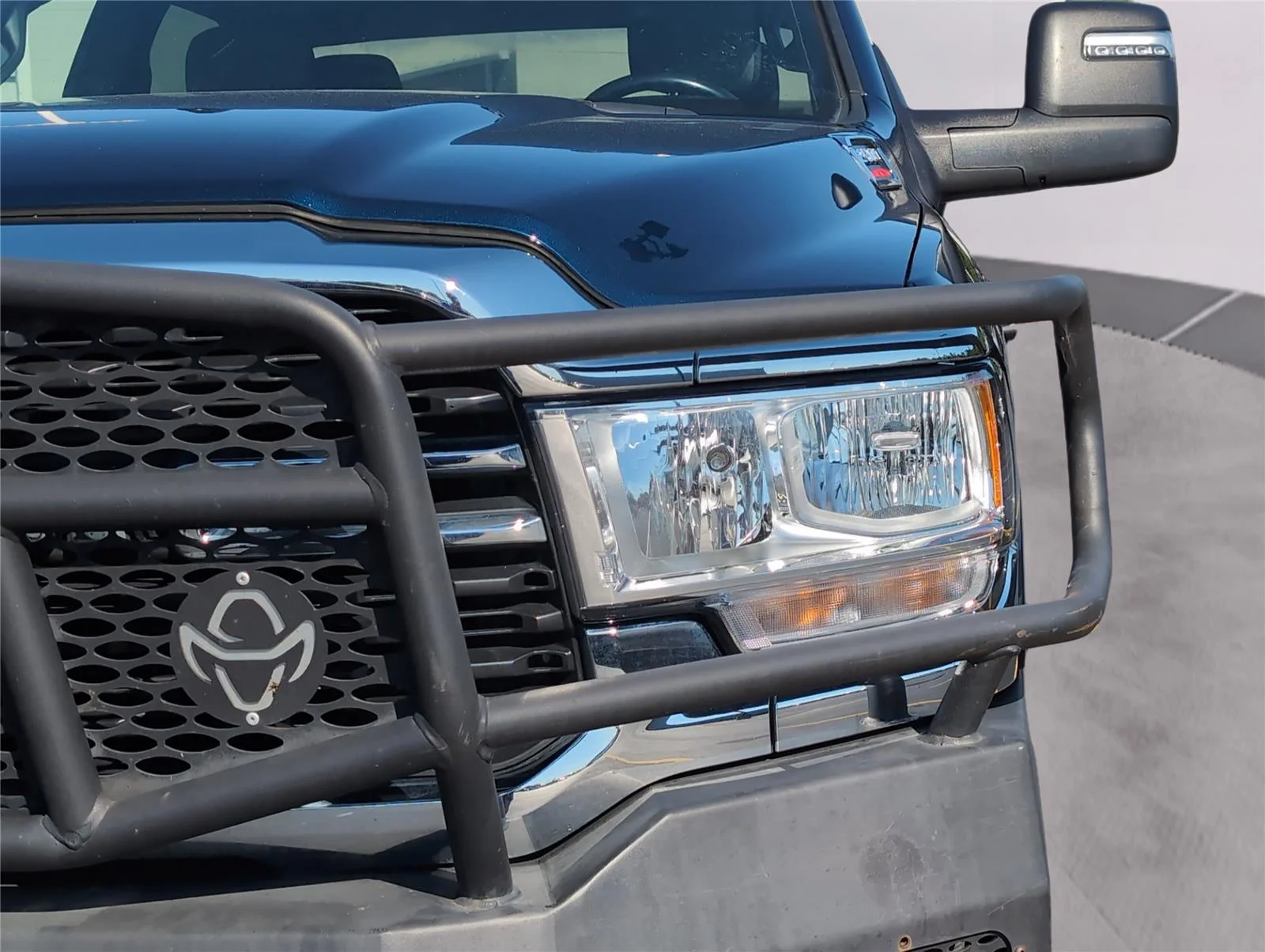 Used 2023 Patriot Blue Pearlcoat Ram Big Horn image 32