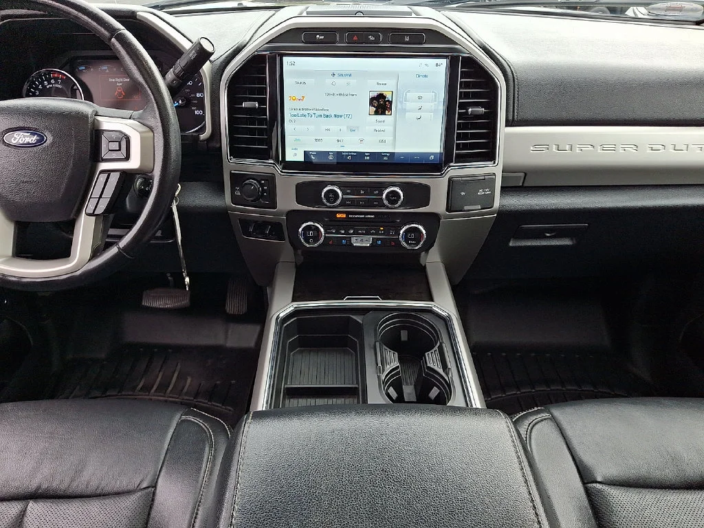 Used 2022 Black Ford LARIAT image 16