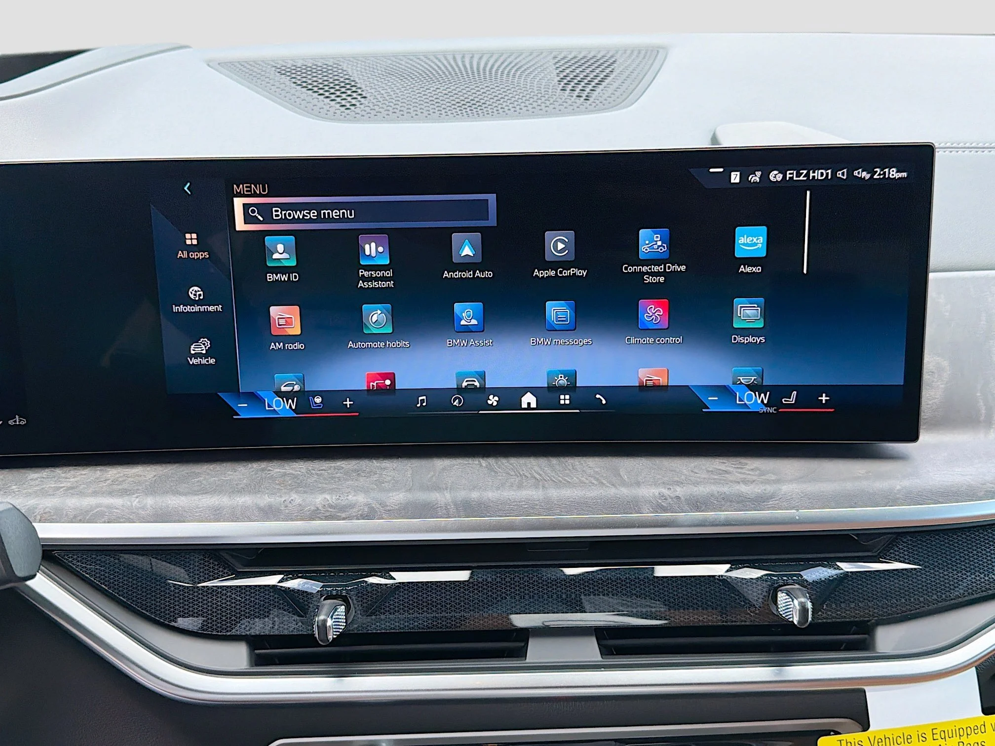 New 2026 Alpine White BMW sDrive40i image 29