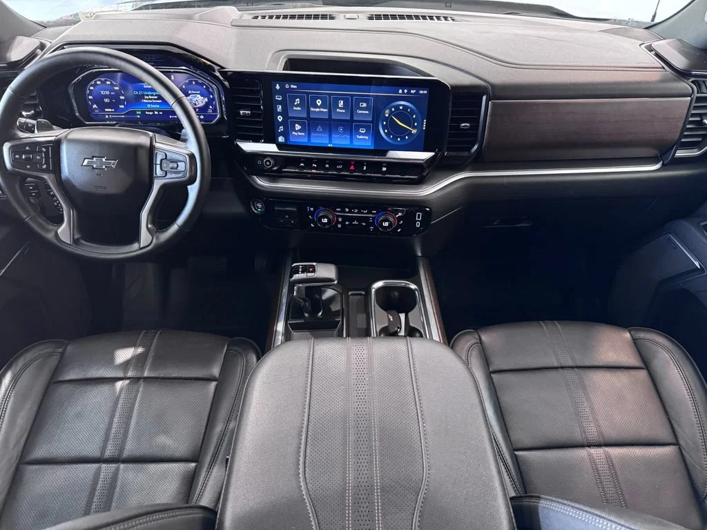 Certified Used 2025 Black Chevrolet High Country image 14