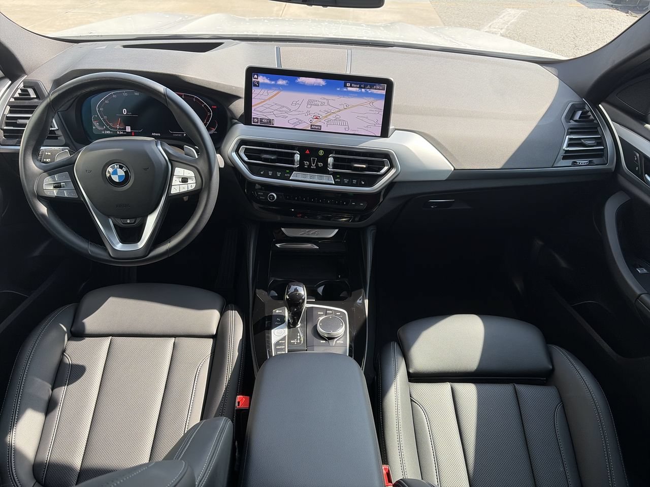 Used 2025 Alpine White BMW xDrive30i image 28