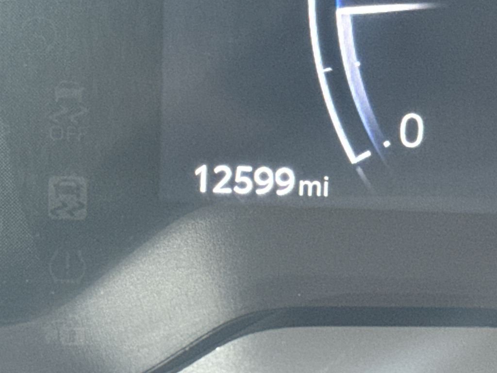 Used 2023 Beige Toyota XLE image 19