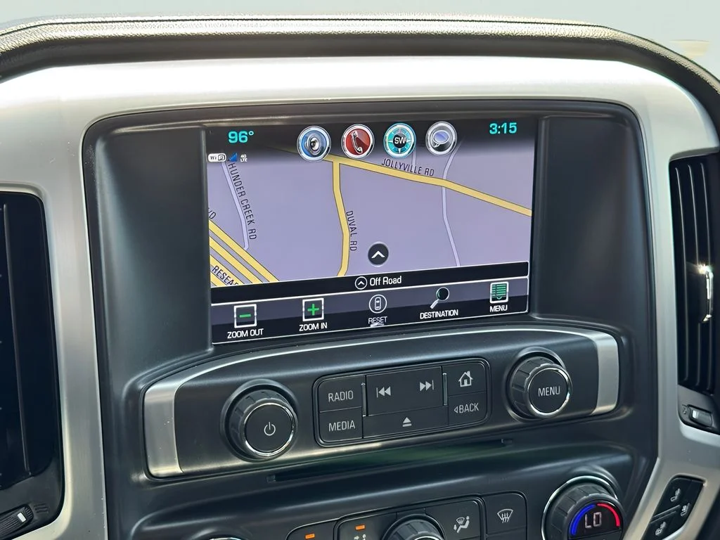Used 2018 Black GMC SLT image 27
