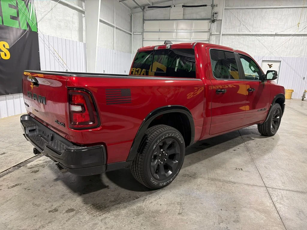 New 2026 Molten Red Pearl-Coat Exterior Paint RAM Big Horn image 6
