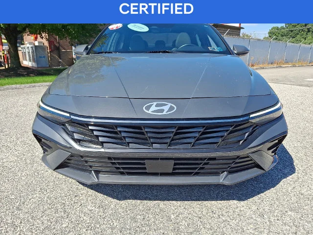 Used 2025 Gray Hyundai Limited image 2