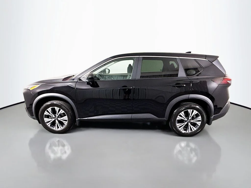 Used 2023 Black Nissan SV image 4