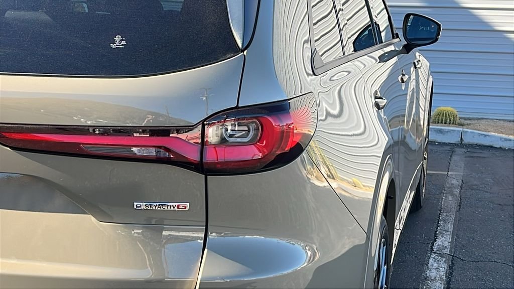 2025 Mazda CX-70 Premium Package - Photo 9