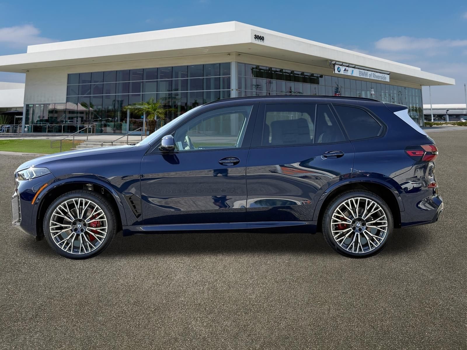 New 2026 Tanzanite Blue II Metallic BMW sDrive40i image 6