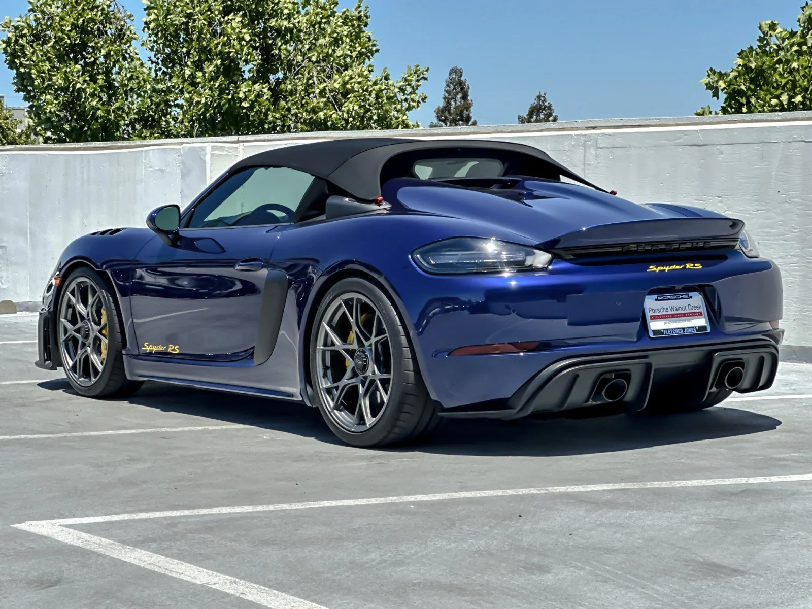 Used 2024 Gentian Blue Metallic Porsche RS image 3
