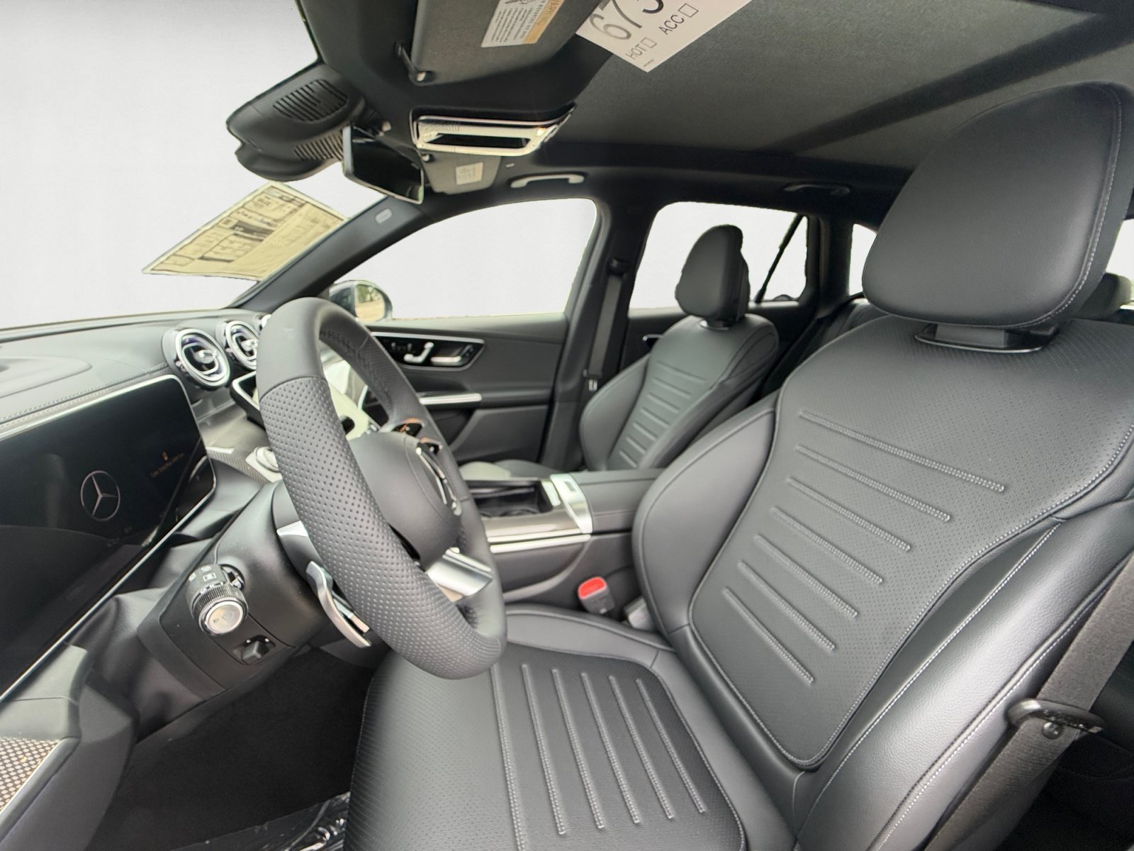 New 2026 Black Mercedes-Benz GLC 300 image 10