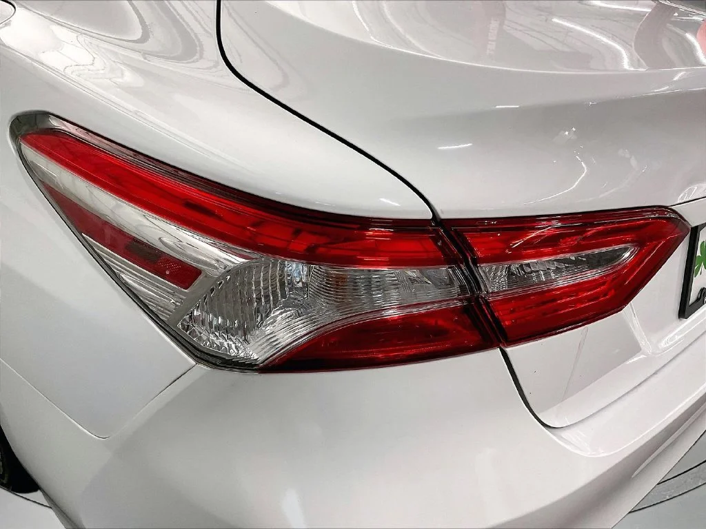 Certified Used 2018 White Toyota LE image 34