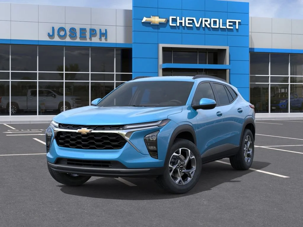 2026 Chevrolet Trax LT - Photo 6