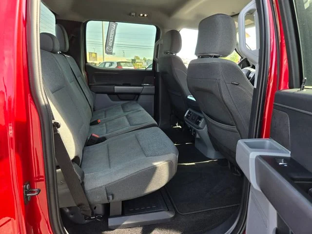 Used 2025 Red Ford XLT image 21