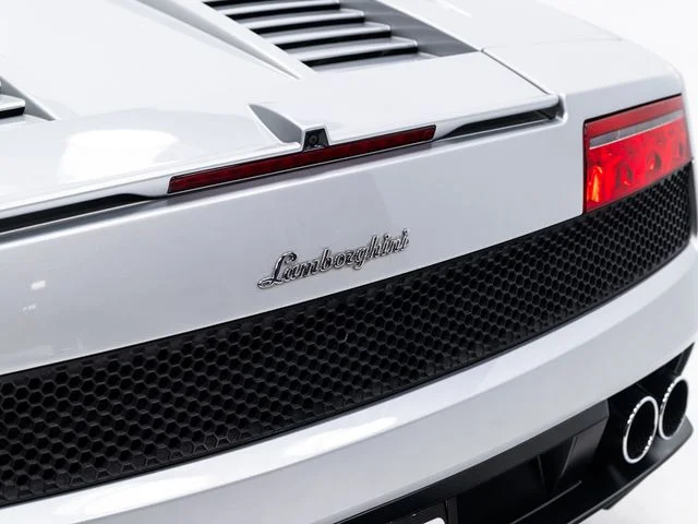 Used 2011 Silver Lamborghini LP560-4 image 95