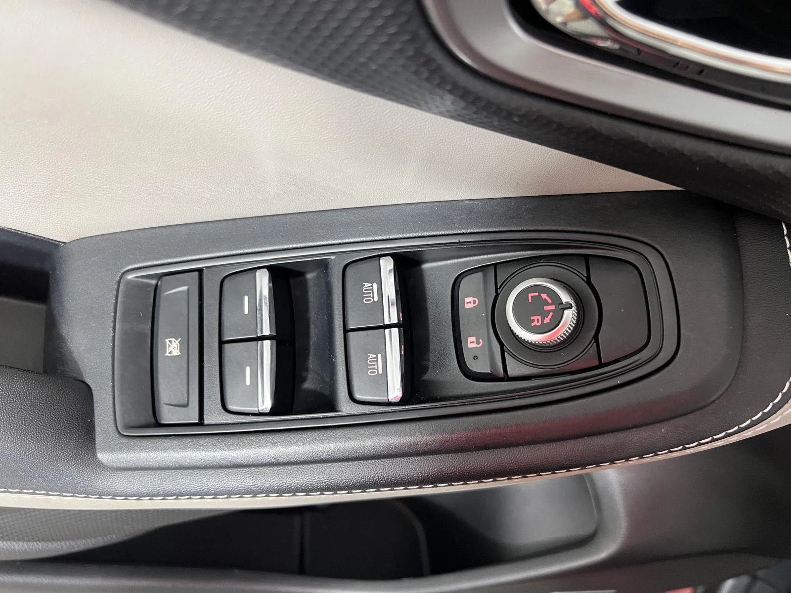 Used 2023 Crimson Red Pearl Subaru Limited image 10