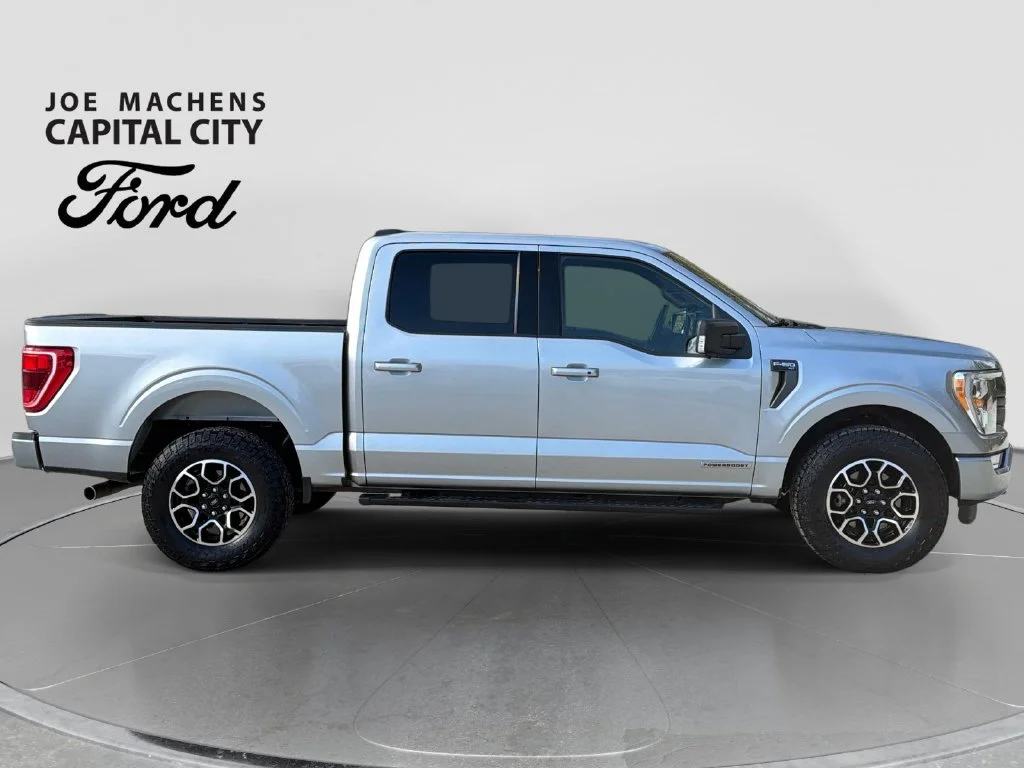 Used 2023 Silver Metallic Ford XLT image 4