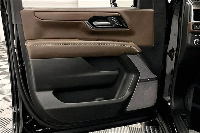 2025 GMC Yukon XL Denali Ultimate - Photo 21