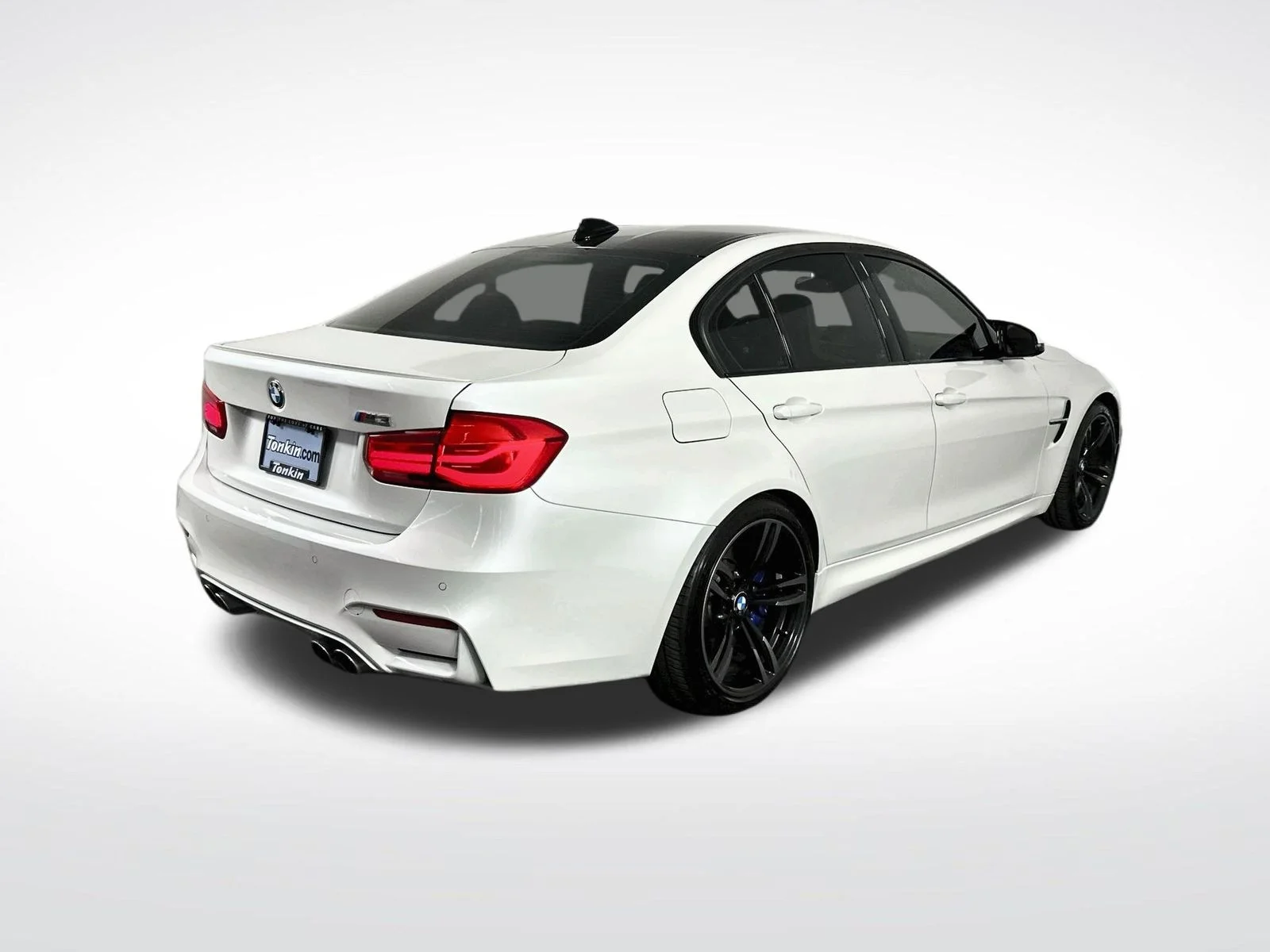 Used 2016 White BMW Base image 8