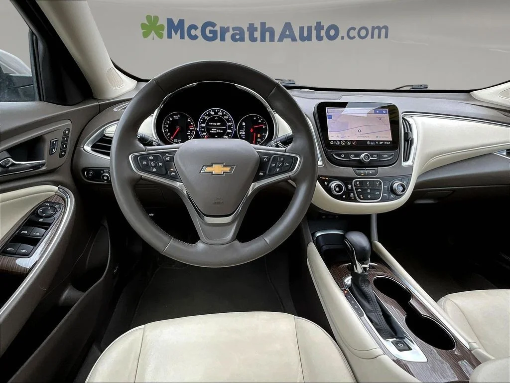 Used 2024 Gray Chevrolet LT image 10