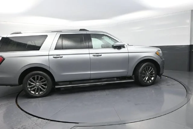 Used 2020 Silver Ford Limited image 9