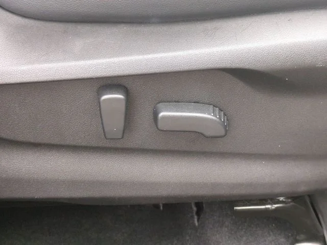 Used 2022 Brown Subaru Touring image 42