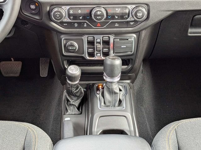 2025 Jeep Gladiator Sport S - Photo 21