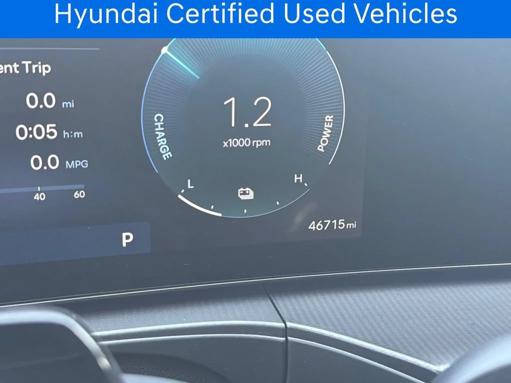 Certified Pre-Owned 2025 Hyundai Santa Fe Hybrid Calligraphy