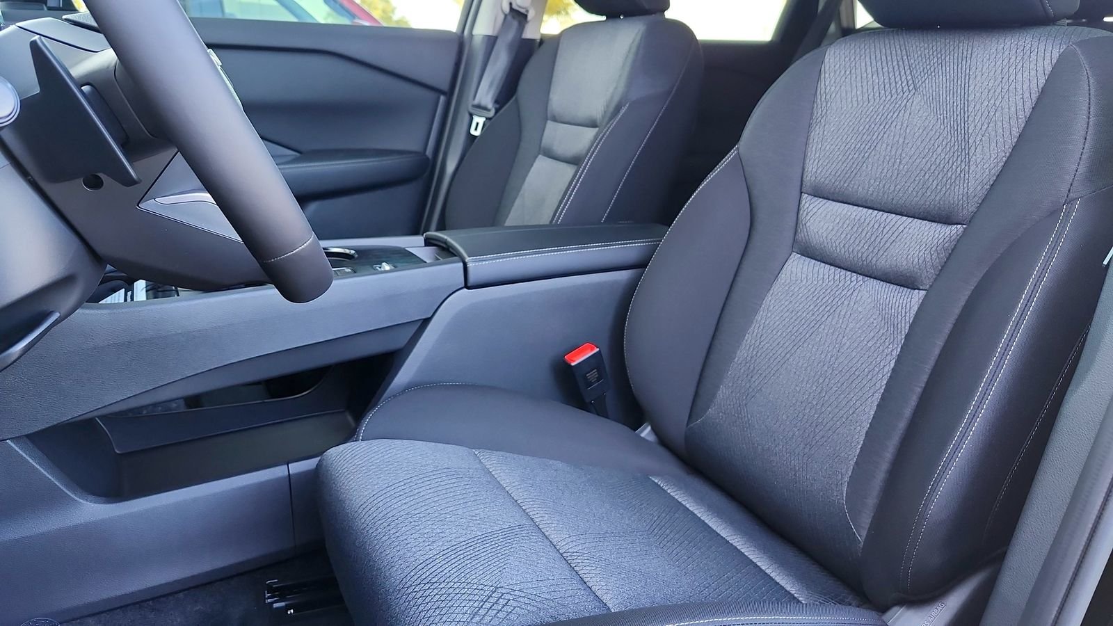2026 Nissan Rogue SV - Photo 10