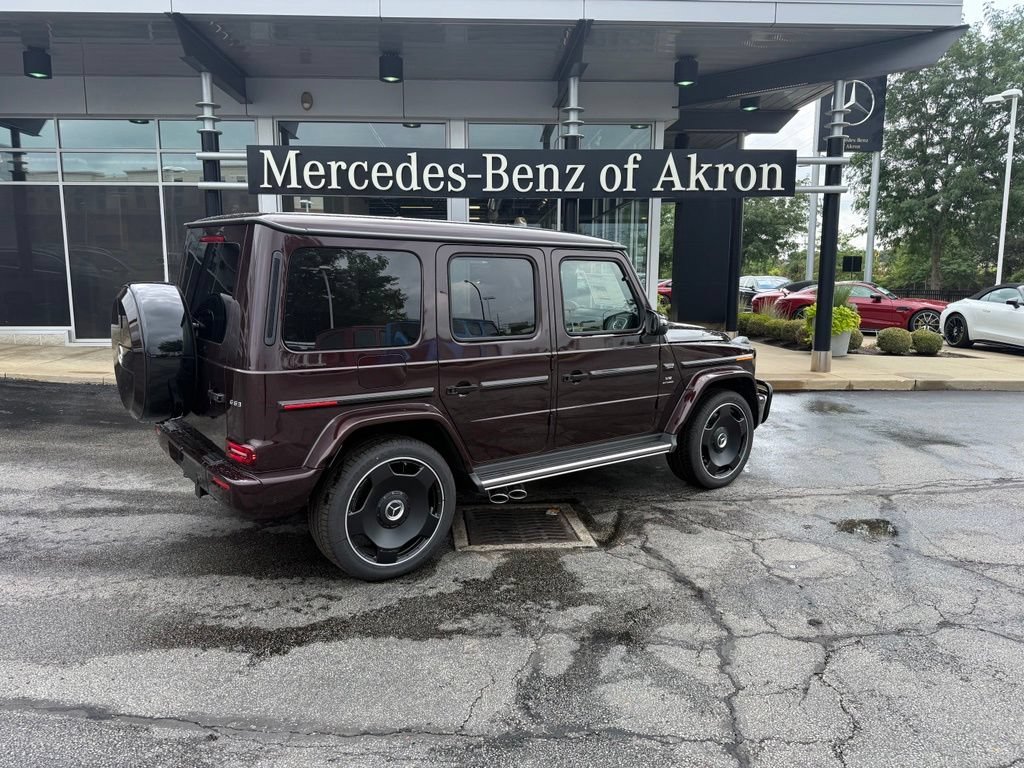 New 2027 MANUFAKTUR Rubellite Red Metallic Mercedes-Benz AMG® G 63 SUV image 13