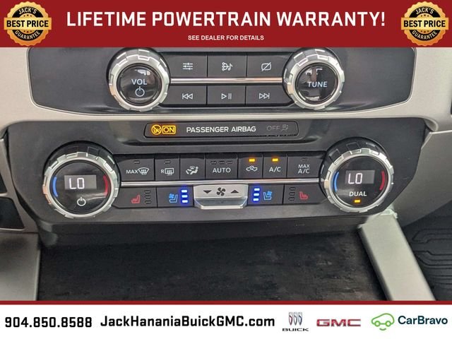 Used 2022 Blue Ford Lariat image 23